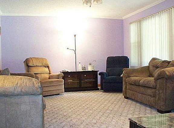 5th image of 105 Millcreek Dr