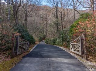 12 Lake Sequoyah Dr, Highlands, NC 28741