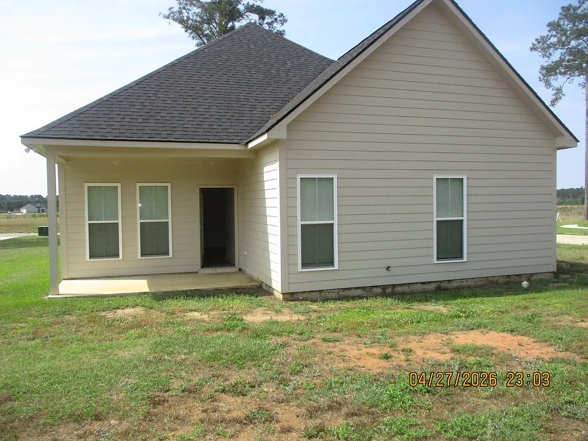 Building Photo - 357 Willow Oak Loop
