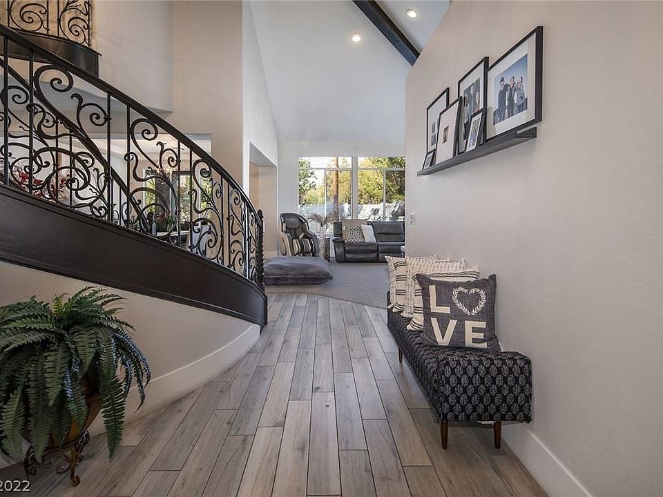 10710 Hobbiton Ave, Las Vegas, NV 89135 | Zillow