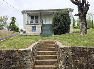 170 10th St, Fieldale, VA 24089