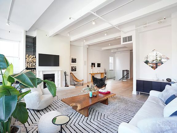 3rd image of 259 Bowery Unit 3/4