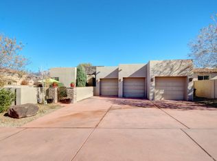 8838 Keeran Ln NE, Albuquerque, NM 87122