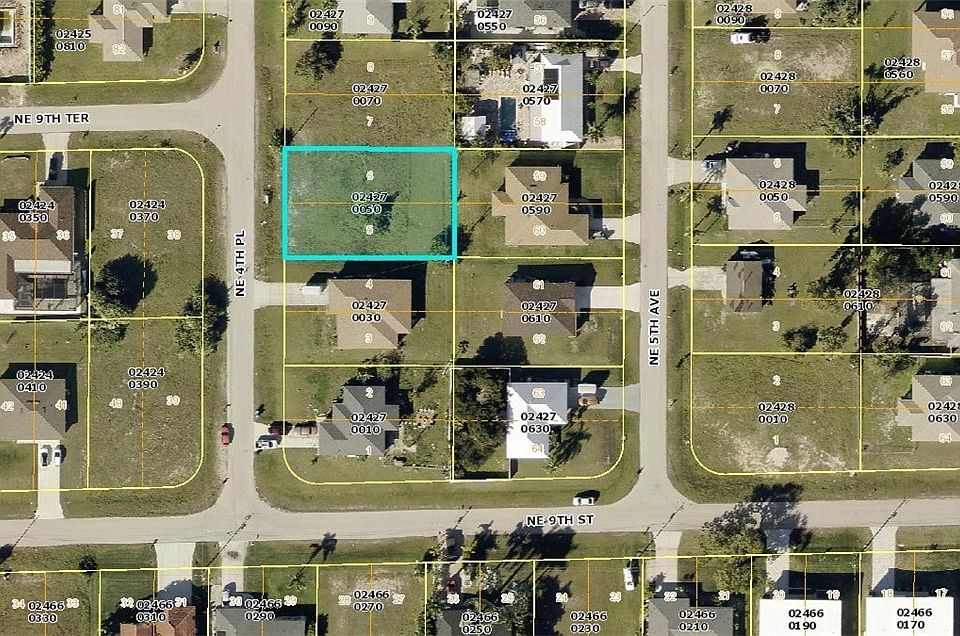 1st image of 909 NE 4th Pl
