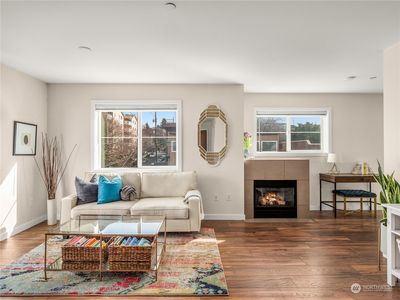 321 E Thomas Street #403, Seattle, WA, 98102