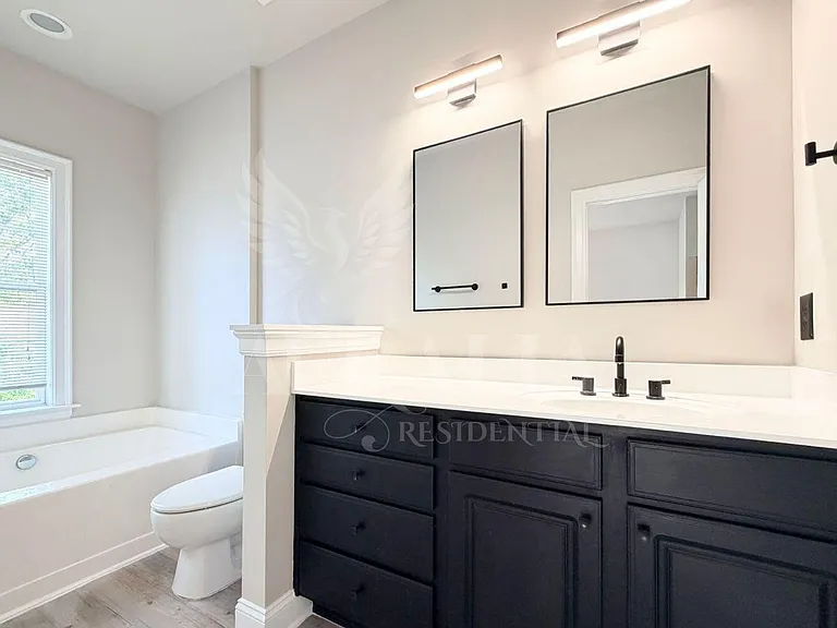7754 Acc Blvd — Photo 30
