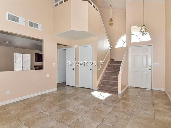 2nd image of 8328 Pendragon Cir #0