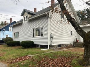 885 Riverside Dr, North Grosvenordale, CT 06255