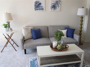739 Hausten St APT 304, Honolulu, HI 96826