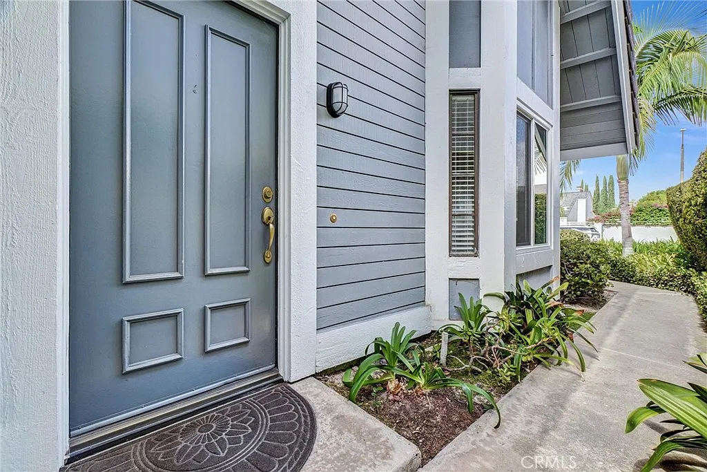3 bed, 1556 sqft, $4,500 — Photo 4