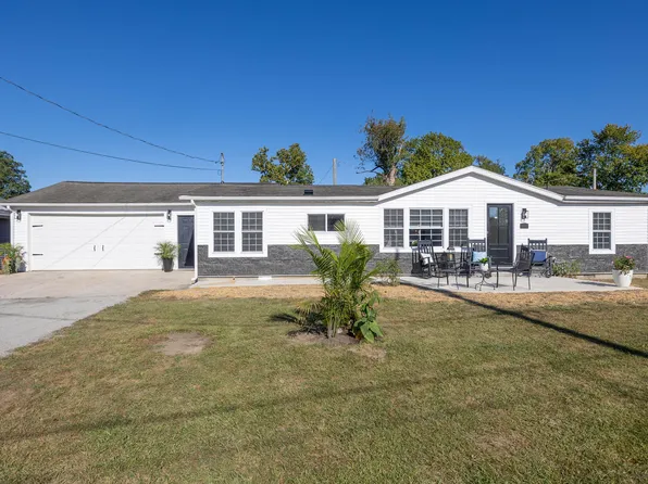 7665 Walnut St, Russells Point, OH 43348