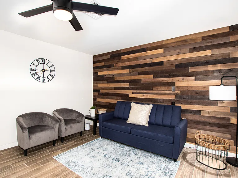 7308 E Pierce St — Photo 7
