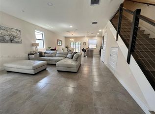 10455 NW 82nd St UNIT 1, Doral, FL 33178