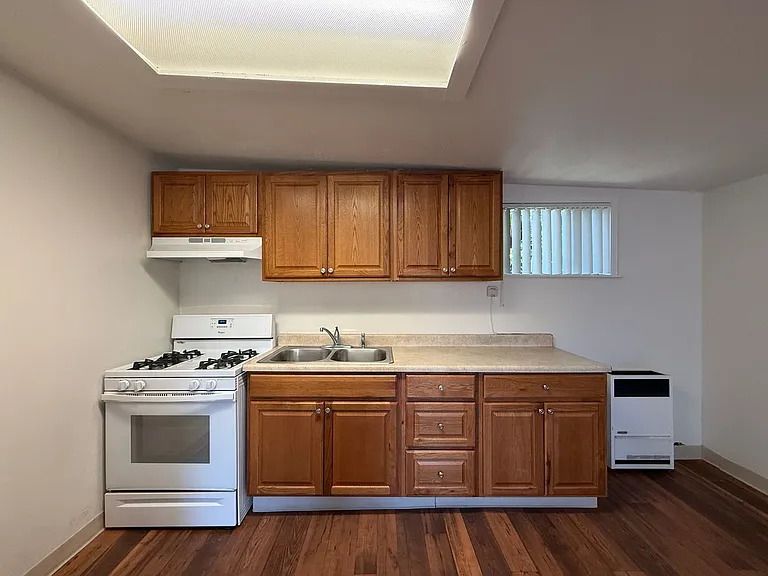 124 E Sunset Ave — Photo 9