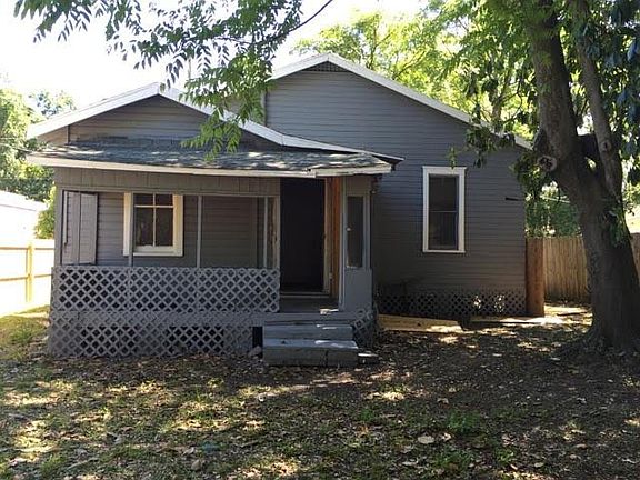 4th image of 623 E 63rd St