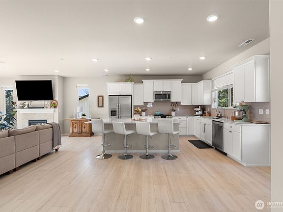 4th image of 4280 Nettle Drive SE