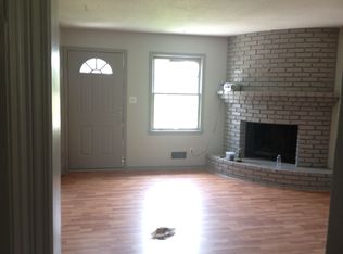 1928 High Grove Rd, Grandview, MO 64030