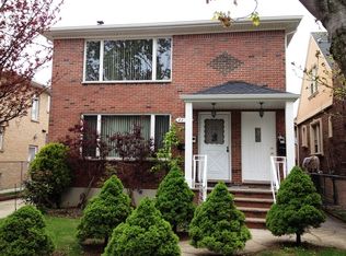 22-18 Ryan St, Whitestone, NY 11357