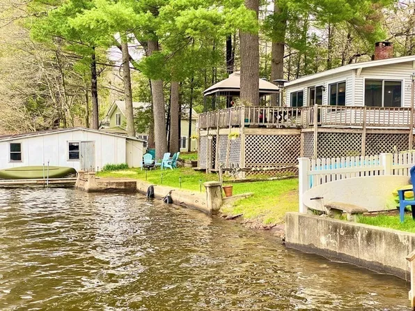 25 Long Ave, Sturbridge, MA 01566
