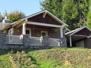 444 1st St, Elkton, OR 97436