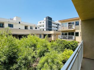 11635 Mayfield Ave APT 7, Los Angeles, CA 90049