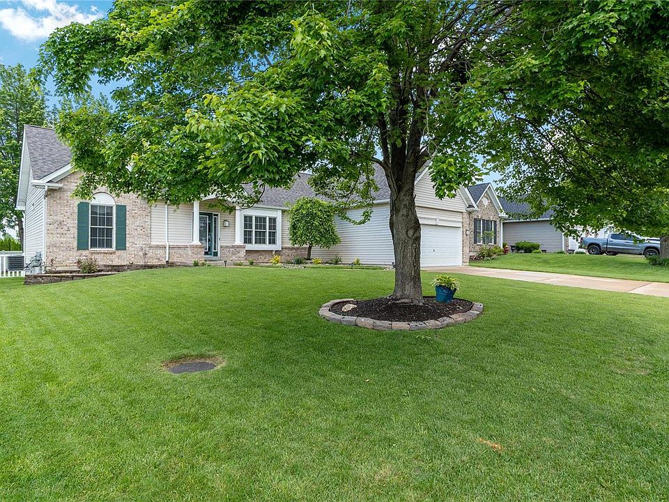 1952 Homefield Estates Dr, O'fallon, MO 63366 Zillow