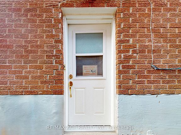 3rd image of 159 Heale Ave