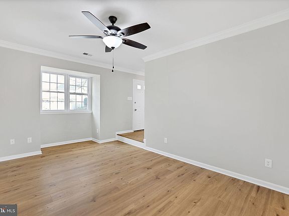5th image of 815 Cedar Ct