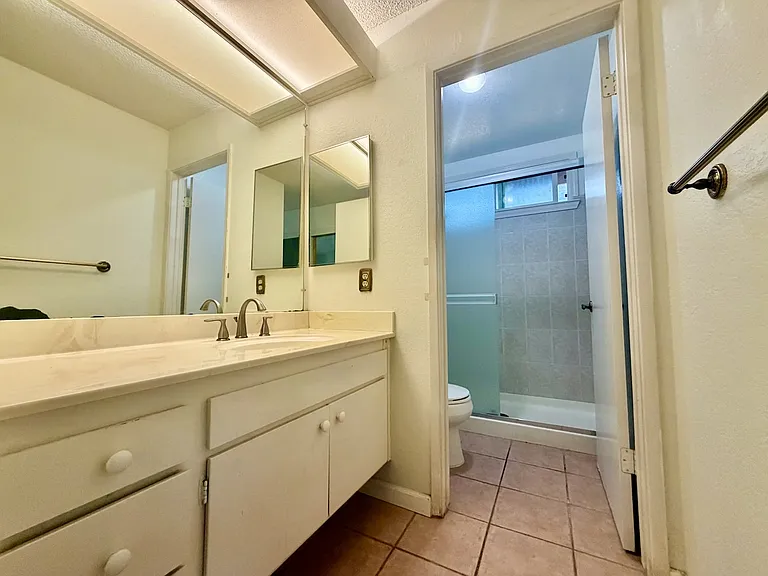 821 Saint Lucia Ct — Photo 9