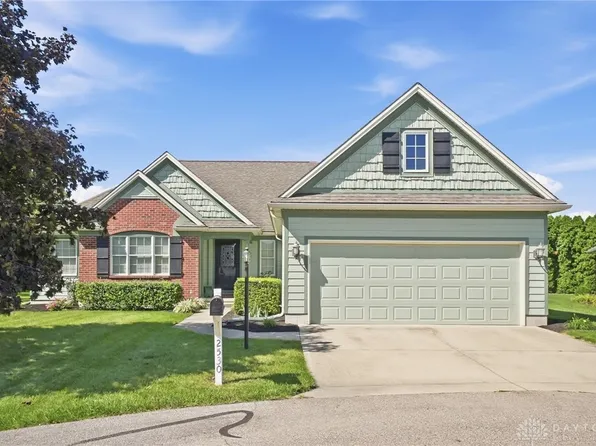 2530 Chamomile Ct, Troy, OH 45373