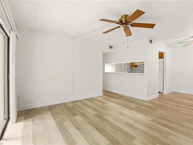 9570 Green Cypress Ln #6 — Photo 5