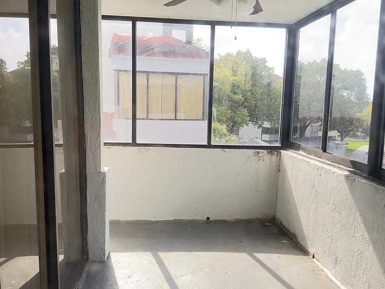 8255 SW 152nd Ave #E401 — Photo 26