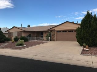 10127 W Oak Ridge Dr, Sun City, AZ 85351