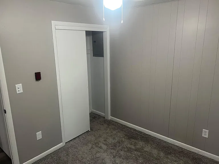 124 Spruce Ln — Photo 10