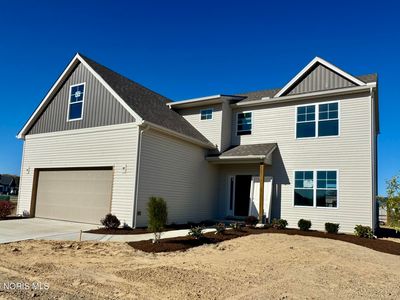 234 Avilyn Ln, Oregon, OH, 43616