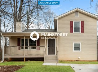 1752 Silver Leaf Dr SW, Marietta, GA 30008