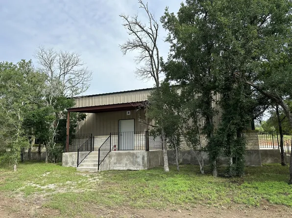 104 Maddux Way, Spicewood, TX 78669