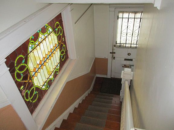 Entrance stairway