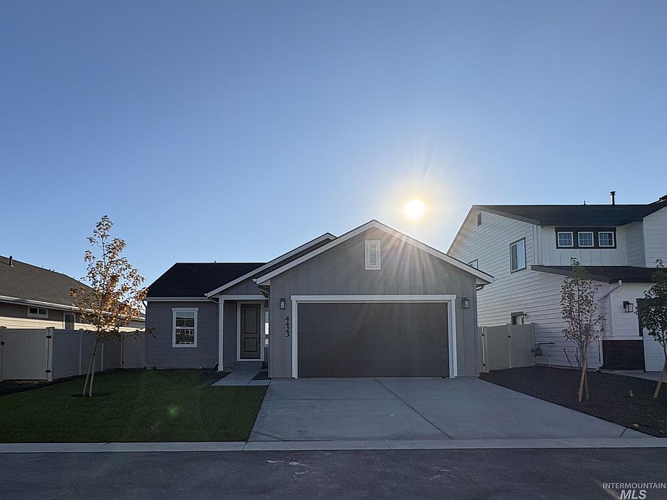1st image of 4423 Dawnstar Ave