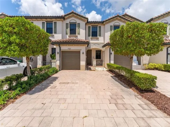 25160 SW 114th Ave, Homestead, FL 33032