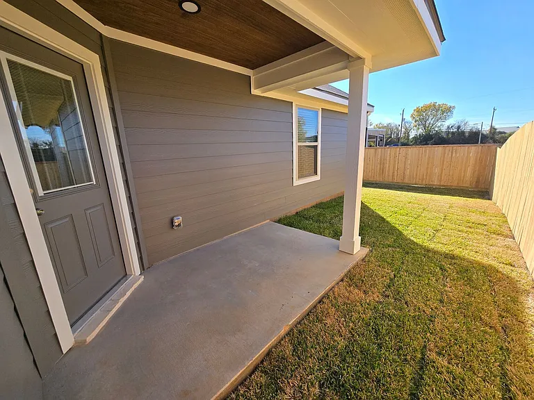 1221 High St — Photo 22