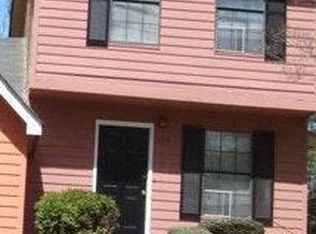 743 Oak Dr, Hapeville, GA