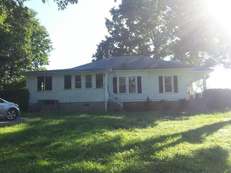 2nd image of 7417 Six Mile Post Rd