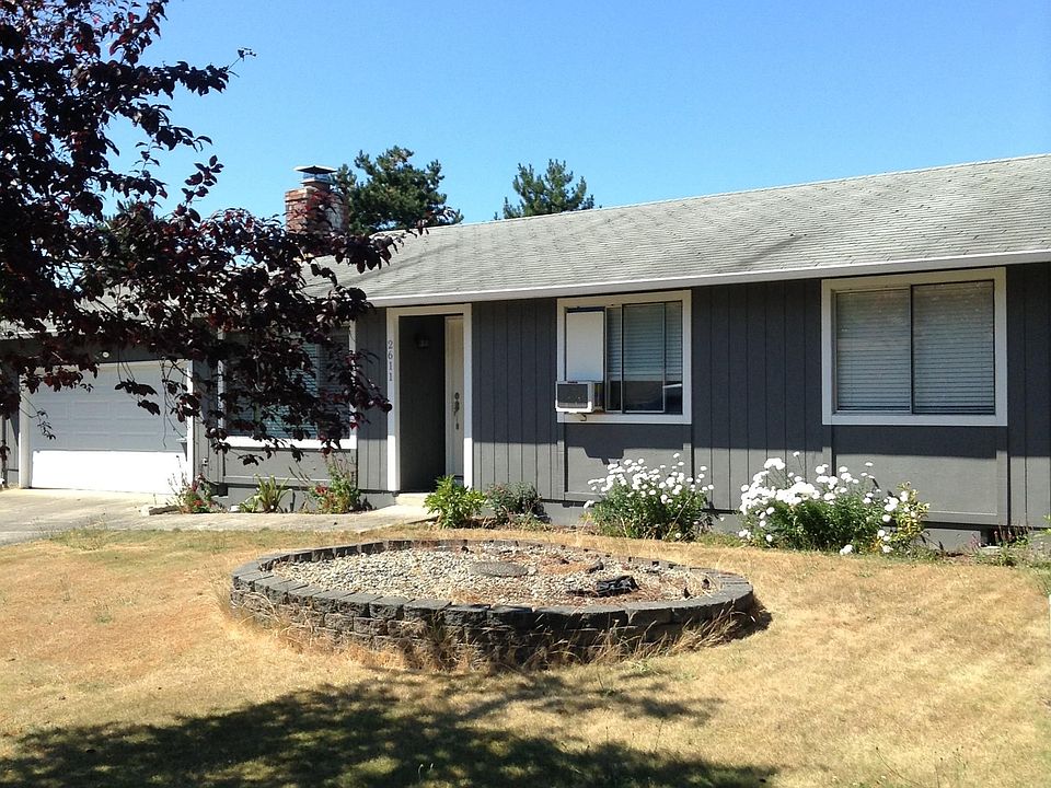 Rambler home on dead end street