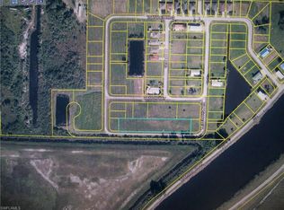 972 Meyerchick Dr, Moore Haven, FL 33471