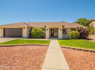 5005 Pinecroft Dr, Farmington, NM 87402