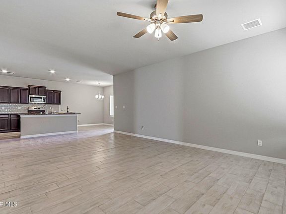 4th image of 12264 Desert Sea Ct