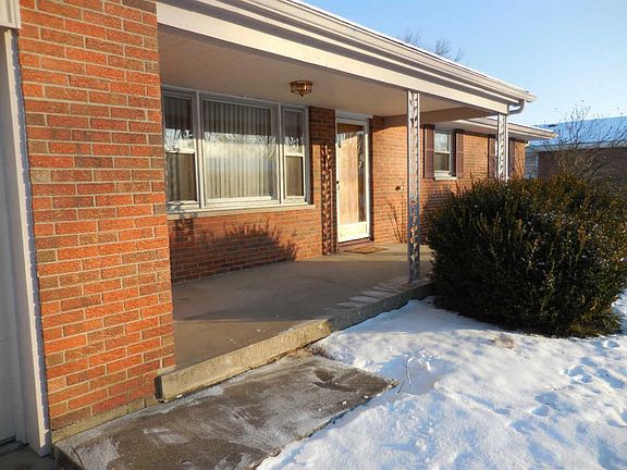 2nd image of 408 West Pl
