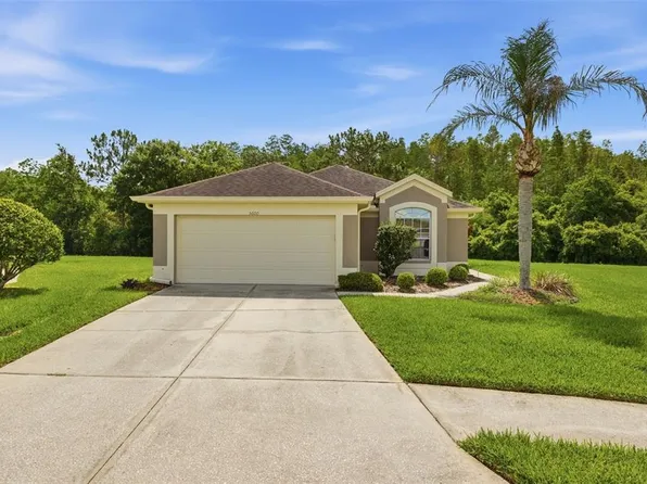 5600 Sir Barton Ct, Zephyrhills, FL 33544