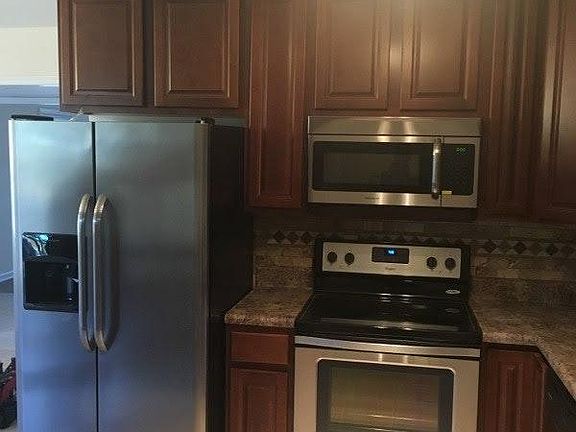 2nd image of 392 Jury Ln Unit F
